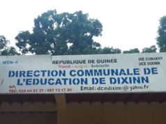 DCE Dixinn :les Enseignants manifestent devant leurs locaux, pour le non payement intรฉgral des salaires dรฉbloquรฉs
