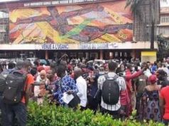 Conakry/Universitรฉ Gamal Abdel Nasser : Des Etudiants protestent contre la chertรฉ du transport