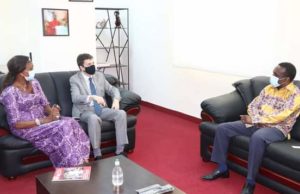 Guinée/MESRS: Le ministre d’Etat Aboubacar SYLLA a reçu en audience le chargé d’affaires de l’ambassade du Brésil