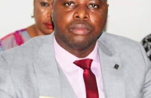 Un an après sa nomination, Aboubacar Mandela Camara devient un pilier de la refondation de l’éducation nationale